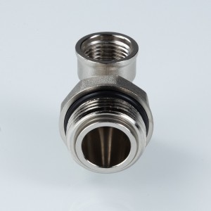 Тройник коллекторный с вращающимся штуцером 1"х1/2"х1/2" нар.-вн.-вн. Тройник коллекторный с вращающимся штуцером 1"х1/2"х1/2" нар.-вн.-вн.