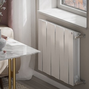 Дизайн-радиатор бимет. Royal Thermo PianoForte Bianco Traffico 500 x 100- 8 секц.